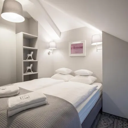 Apartment Limanowskiego 3 *